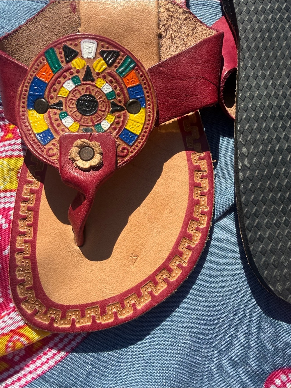 Anay Pe Mexico New leather Handcrafted Burgundy Leather Beaded Thong Sandals 8 - Picture 12 of 14